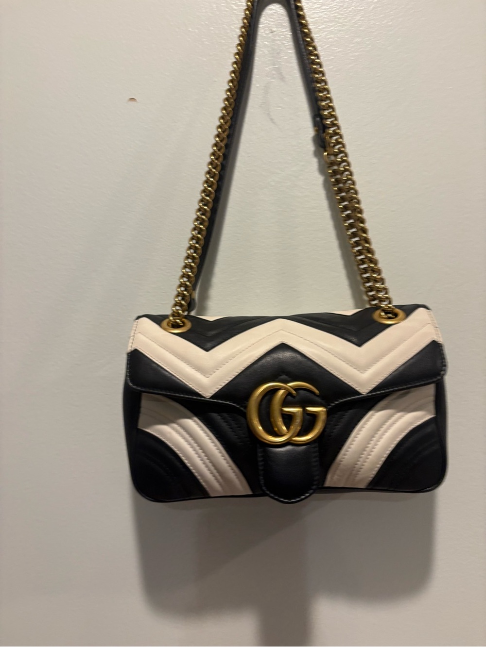 Gucci Calfskin Matelasse Medium GG Limited Edition Msrmont Handbag-GHW